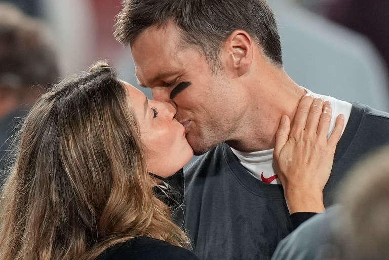 Tom Brady speaks out on retirement amid divorce speculation