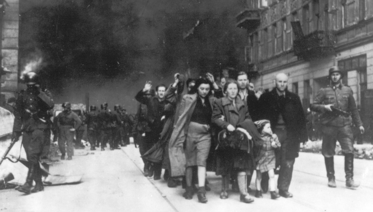 Fooling with facts on Poland's role in the Holocaust