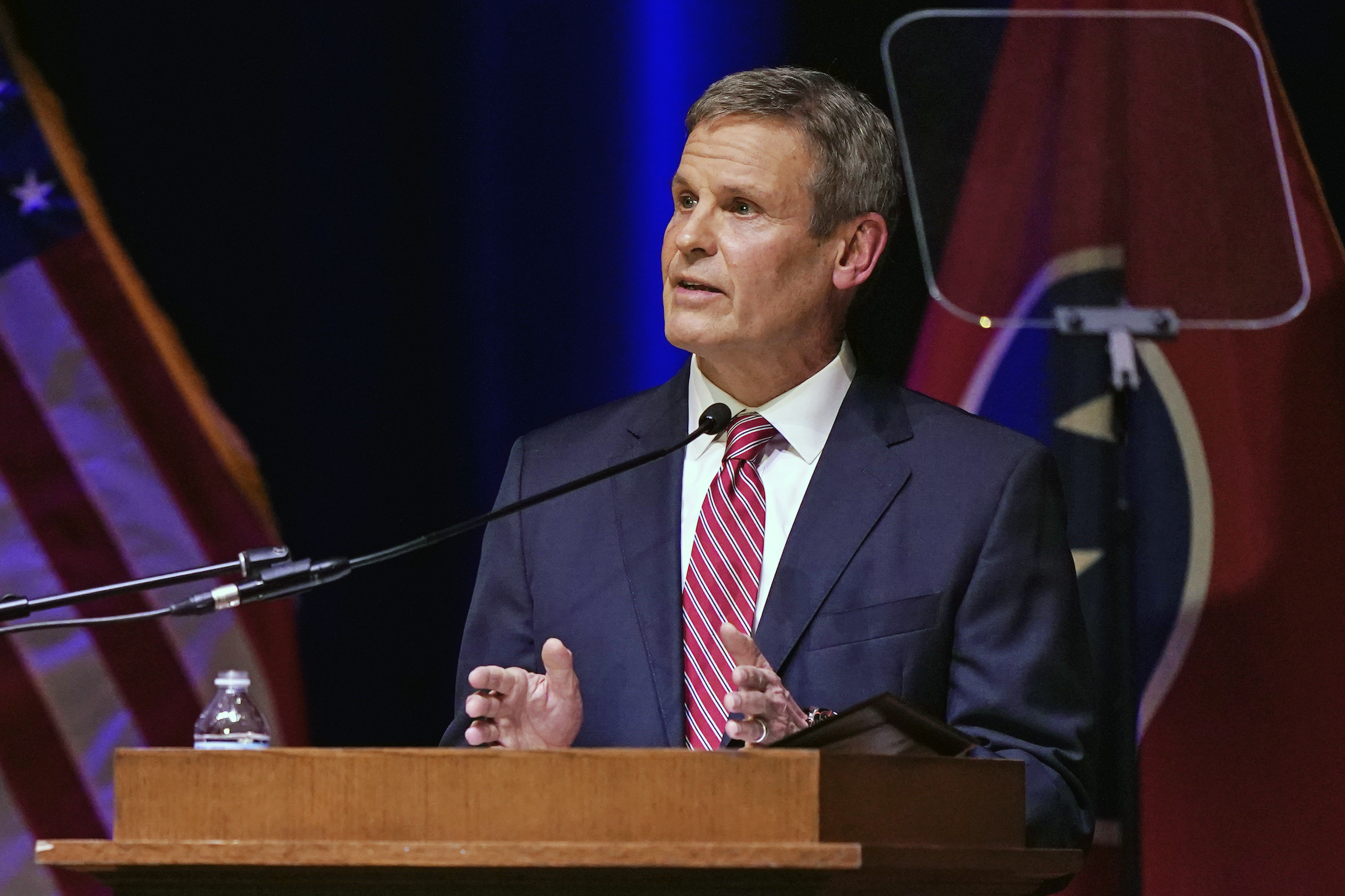 Lee presents nearly $42B budget in State of the State address