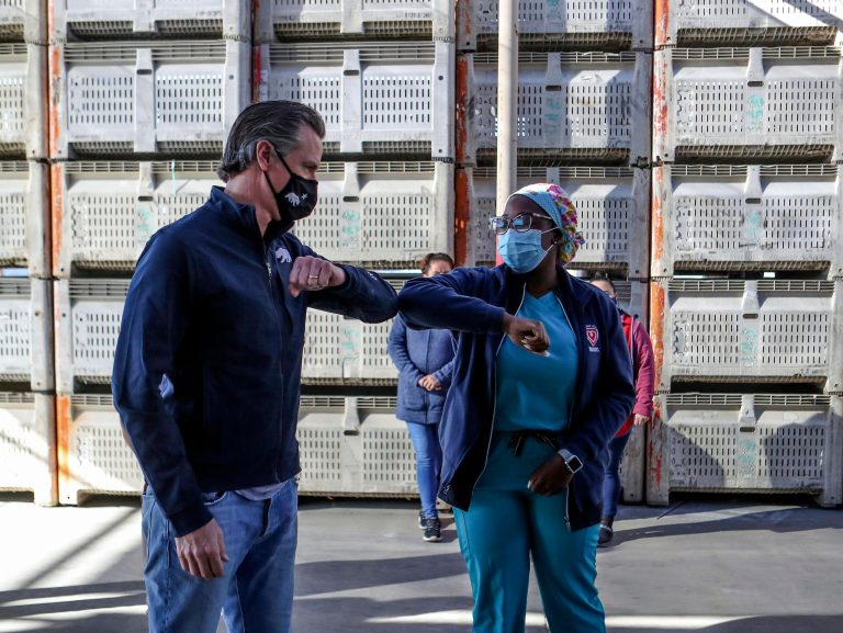 Newsom embarks on COVID vaccine roadshow as recall numbers rise