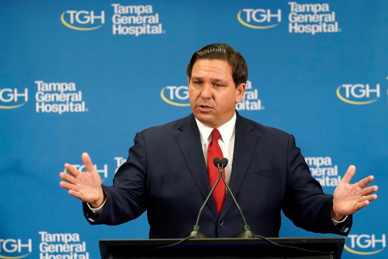 Republicans try taking COVID-19 issue back from Democrats