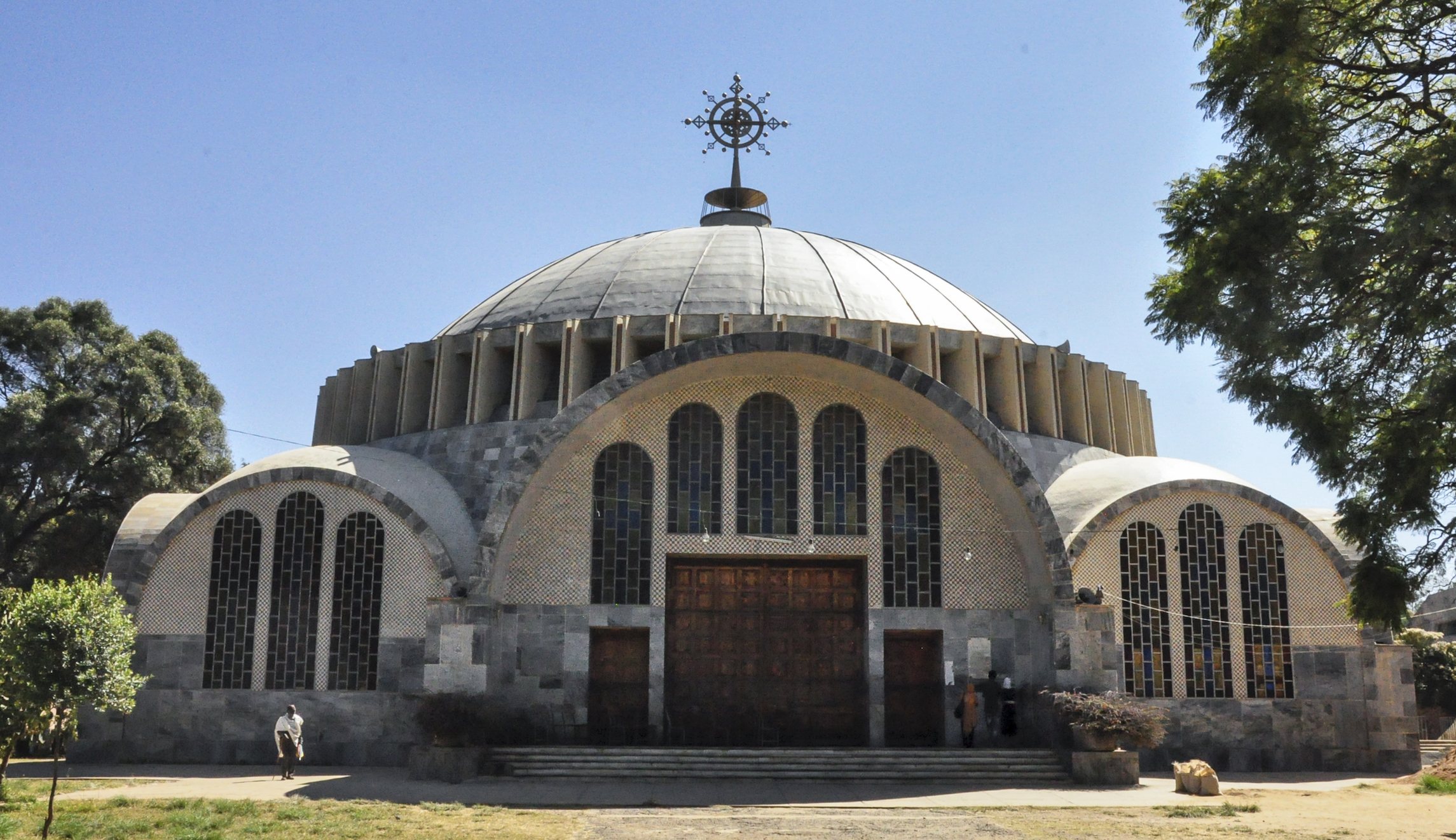 Protect religious symbols in African conflict zones