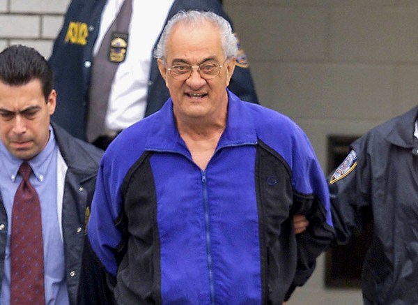Peter Gotti, former Gambino crime family boss, dies in prison