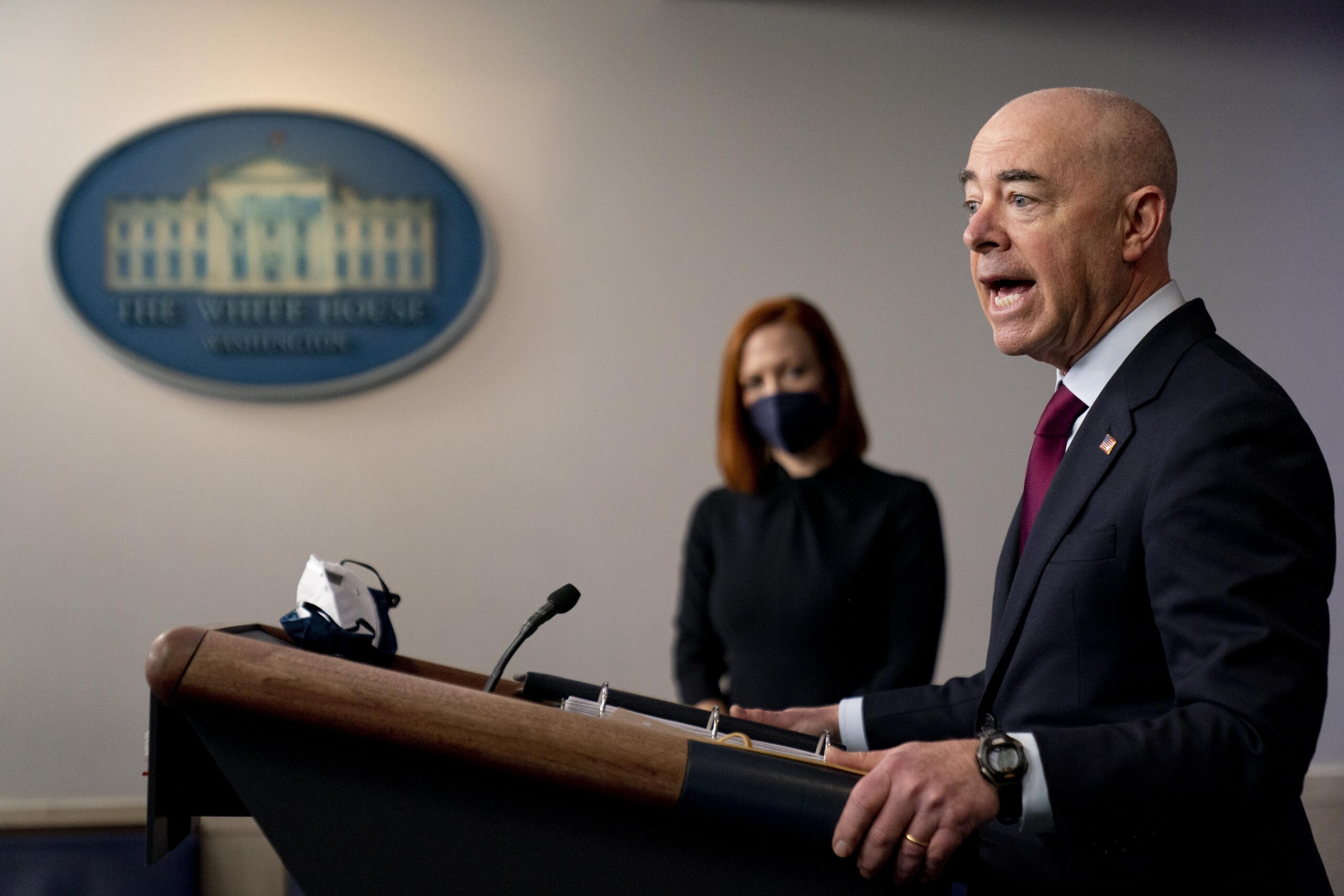 White House says ‘no’ crisis at border as more children apprehended