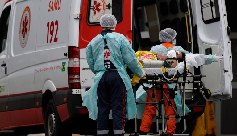 Pandemic specialist tells anti-maskers to get a clue