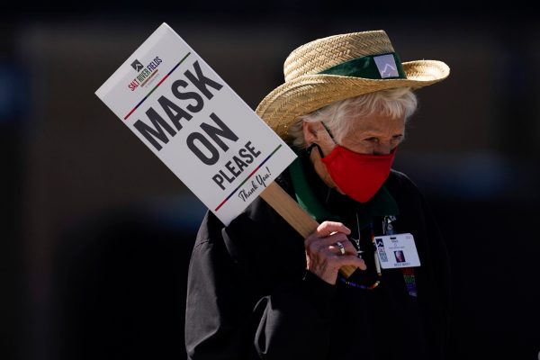 With Arizona COVID-19 mitigations gone, why are masks still required in some places?