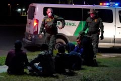 Video: ‘Viva Biden’ cheer smugglers, arrows show path into US