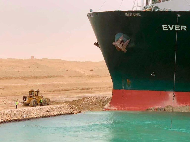 Ship wedged in Suez Canal could take weeks to move as it costs $9.6 billion per day in lost traffic