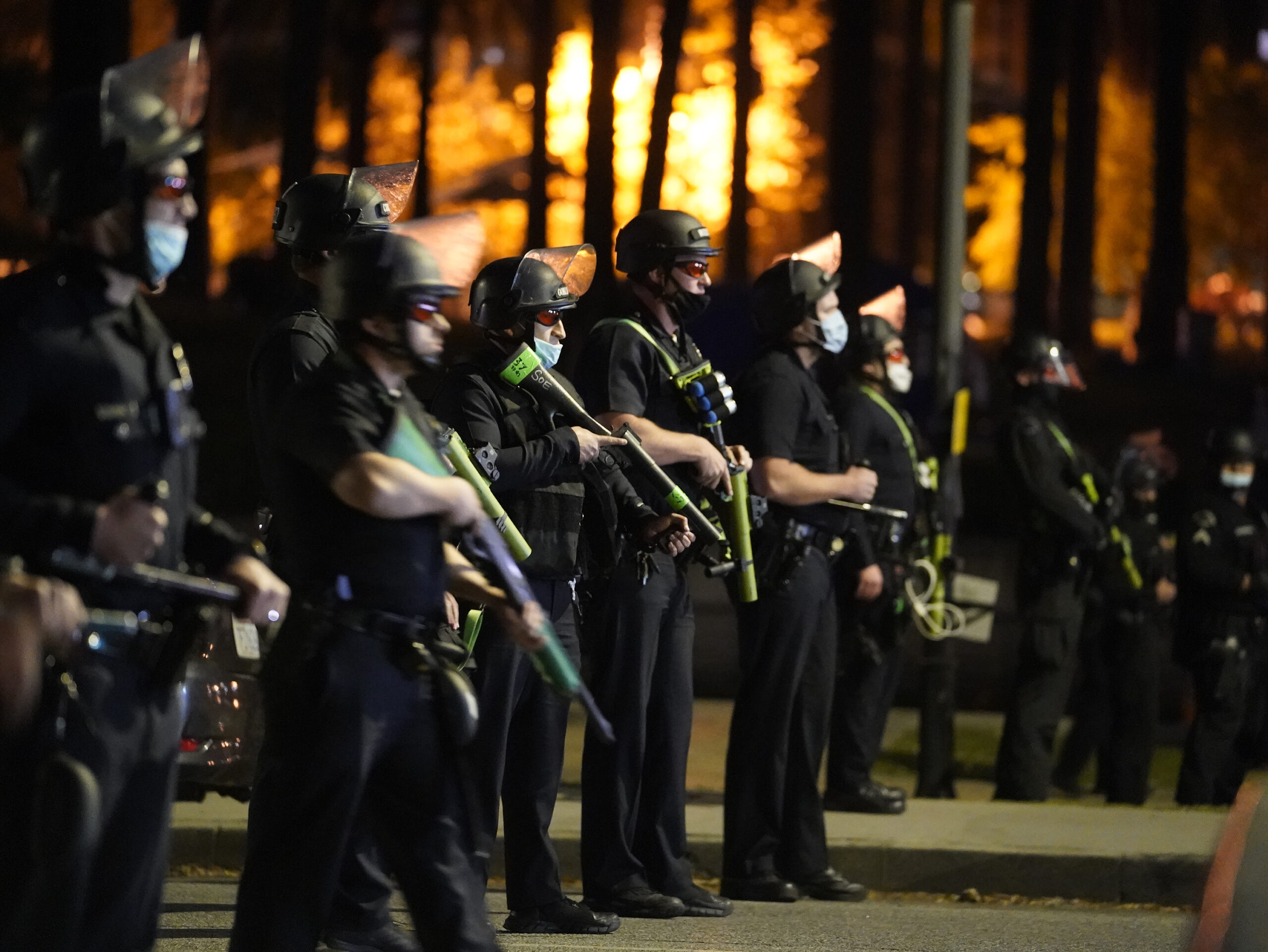 Los Angeles police attacked with ‘rocks’ and ‘smoke bombs’ after trying to clear out homeless encampment