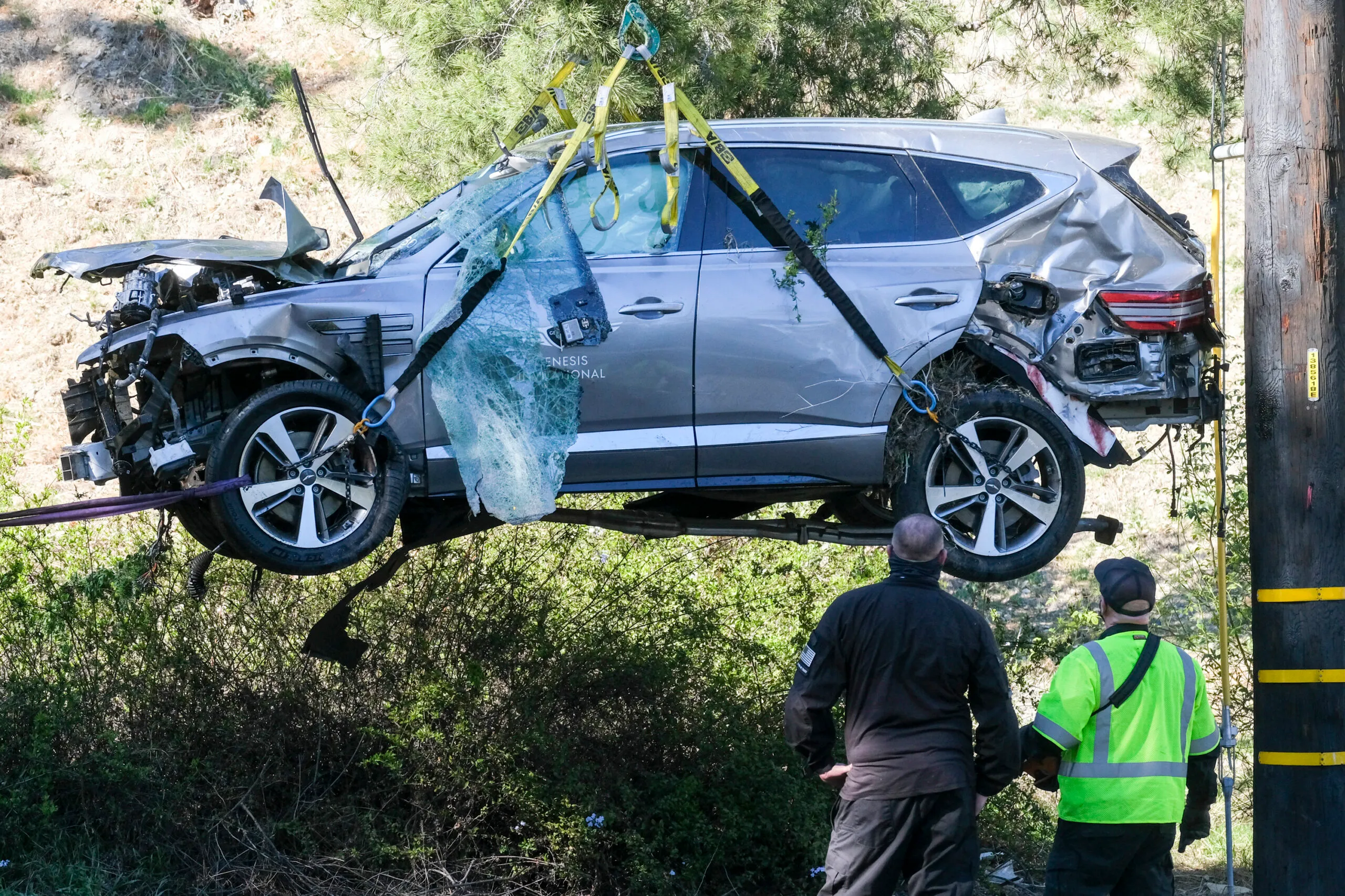 Tiger Woods crash caused by excessive speeds roughly 40 mph over limit, LA sheriffs say