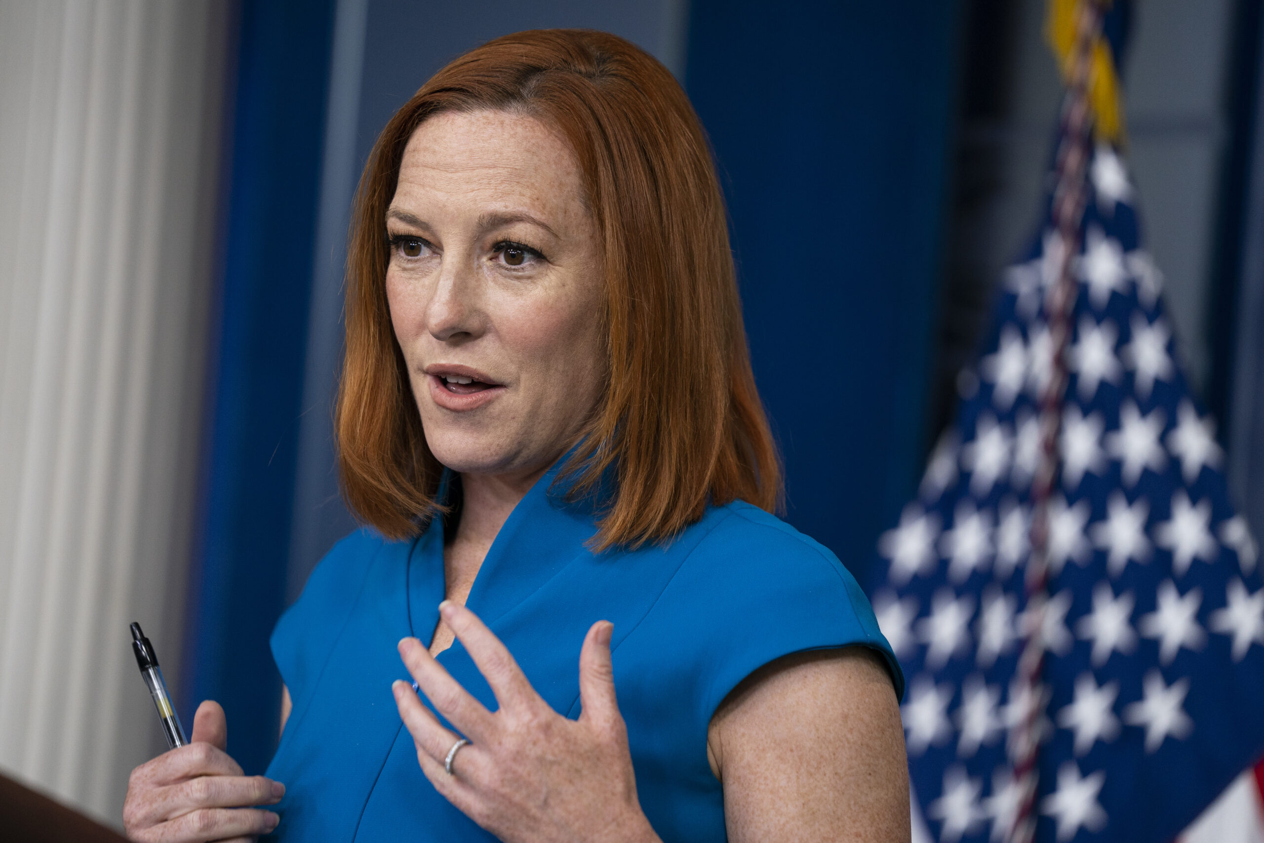 White House says it will set ‘large cap’ on refugees before May 15
