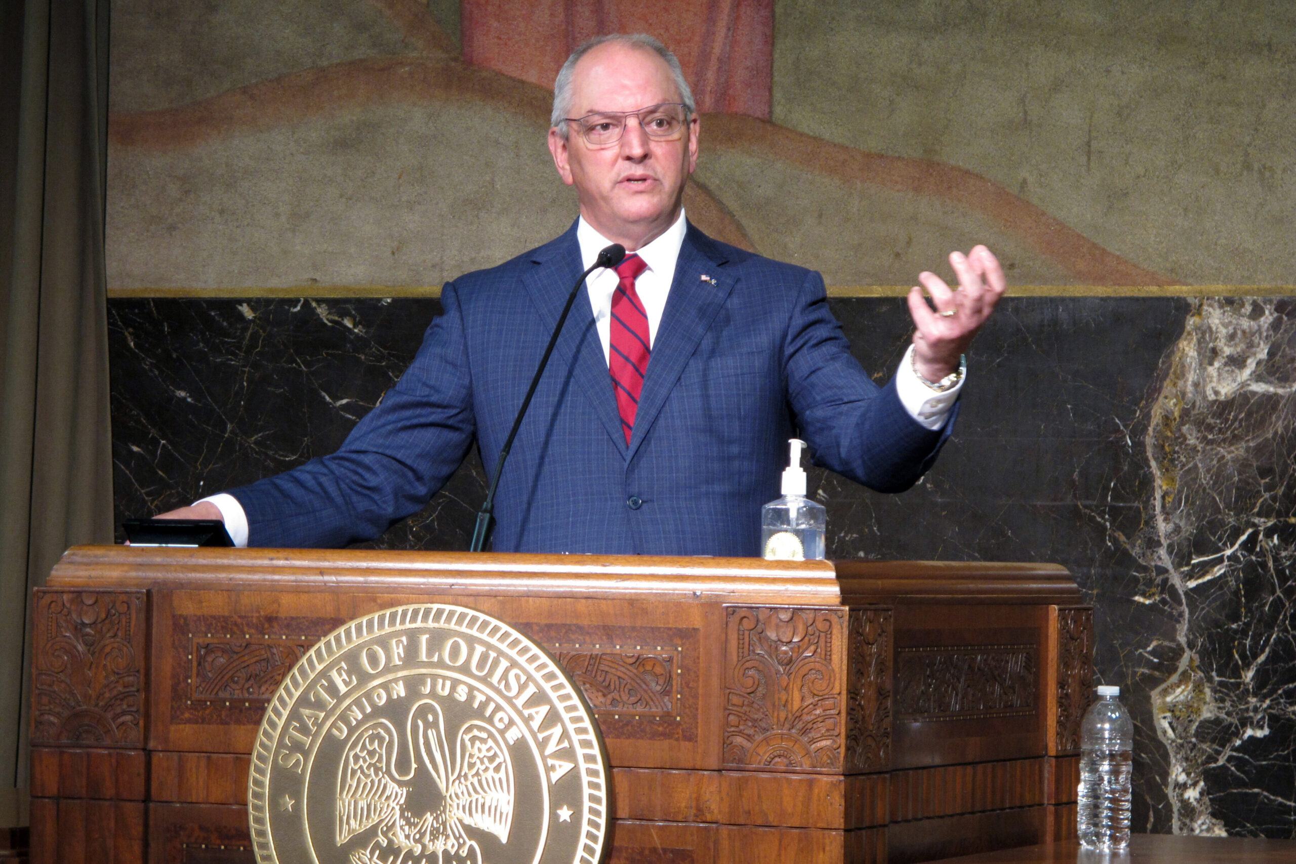 Louisiana to further loosen COVID-19 restrictions, including mask mandate