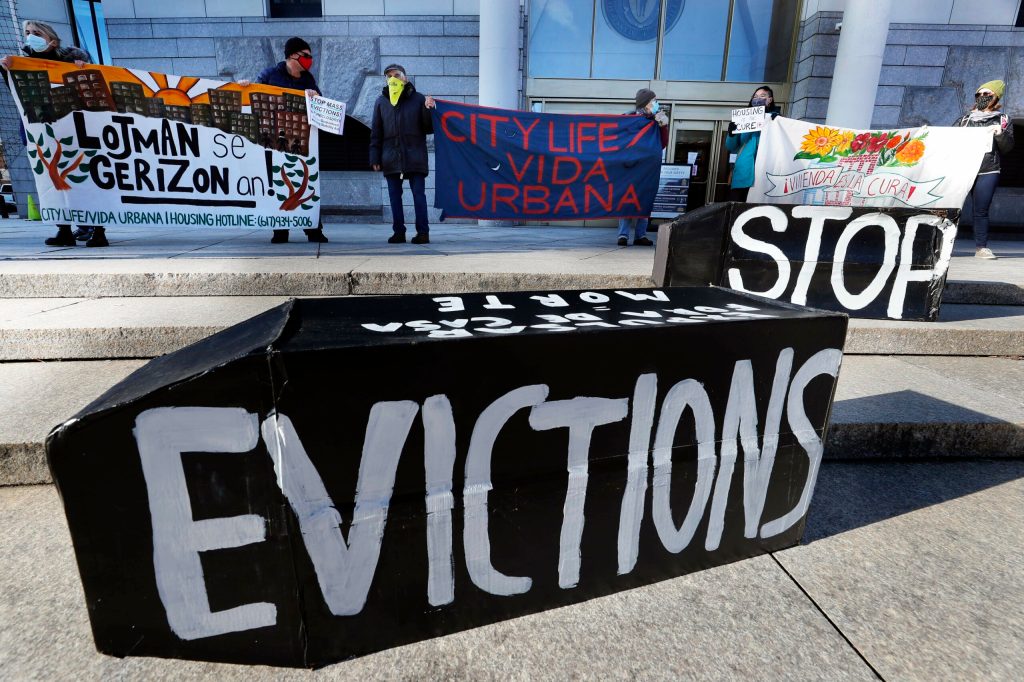 Supreme Court blocks Biden administration’s eviction moratorium