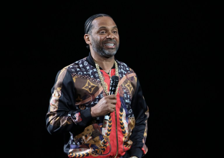 Mike Epps detained after bringing handgun to Indianapolis airport