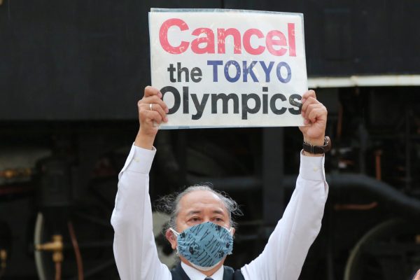 Tokyo governor to shutter public viewing sites for Olympics
