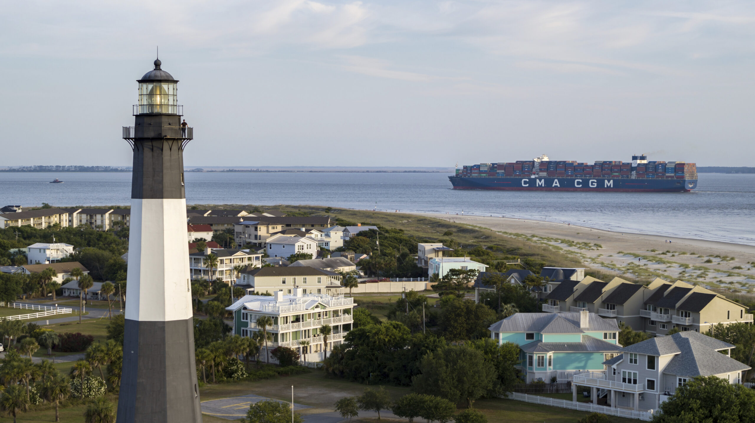 Archaeologists find dozen more Revolutionary War-era cannons in Savannah River