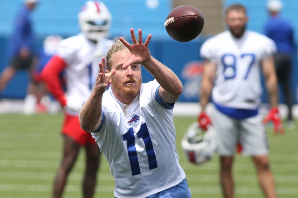 Buffalo Bills receiver Cole Beasley rips new NFL coronavirus protocols