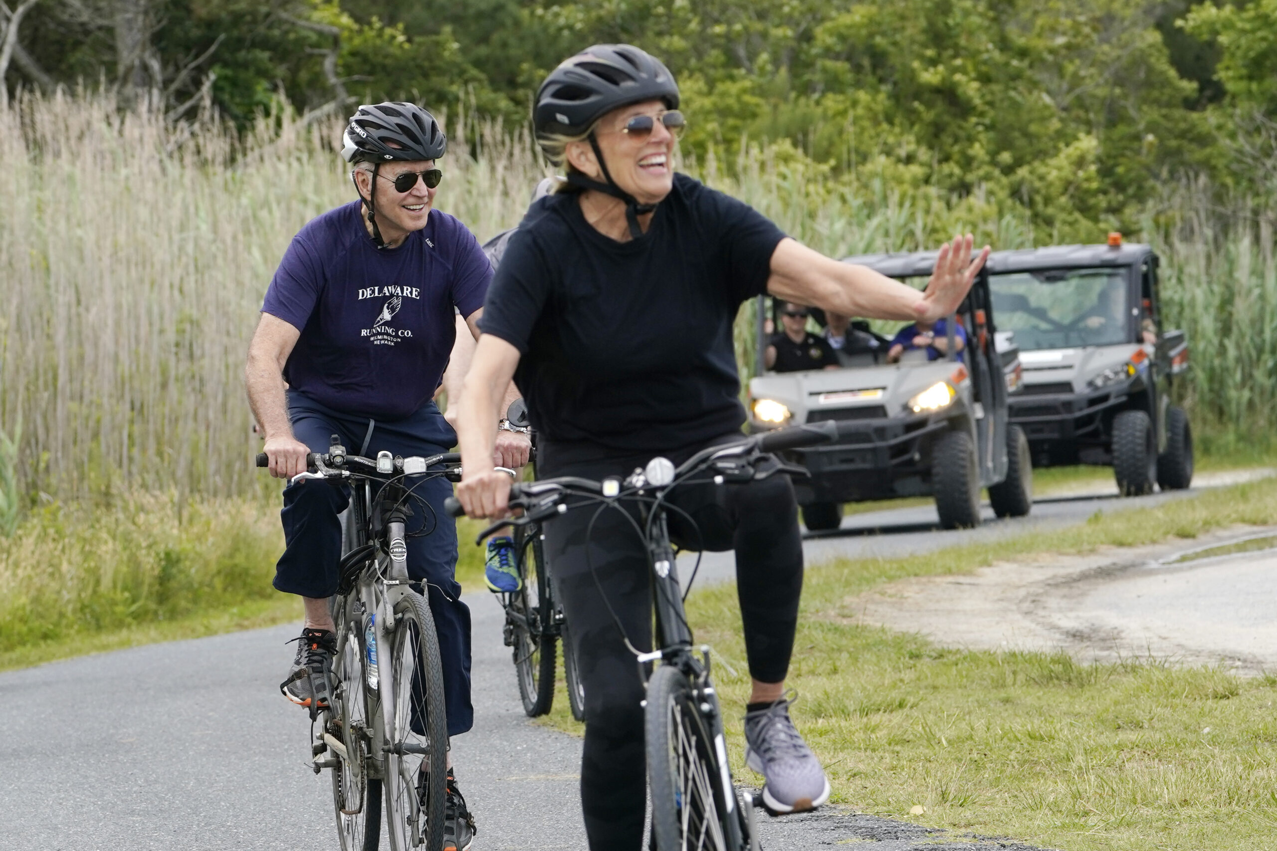 Biden Report Card: Inflation, weak jobs, Harris ‘face plant’ sour week