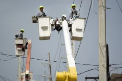 Around 337,000 in Puerto Rico left without power in latest endemic outage