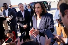 Kamala Harris is just bad at politics