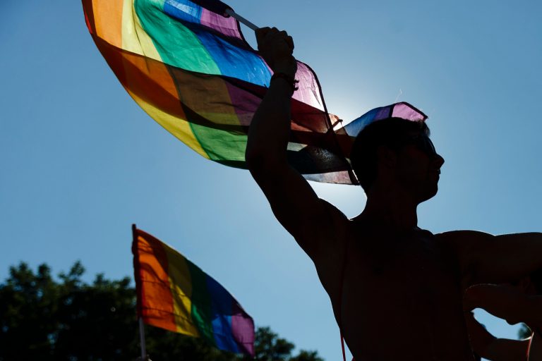 British mint unveils a ‘pride’ coin to commemorate 50 years of the pride movement