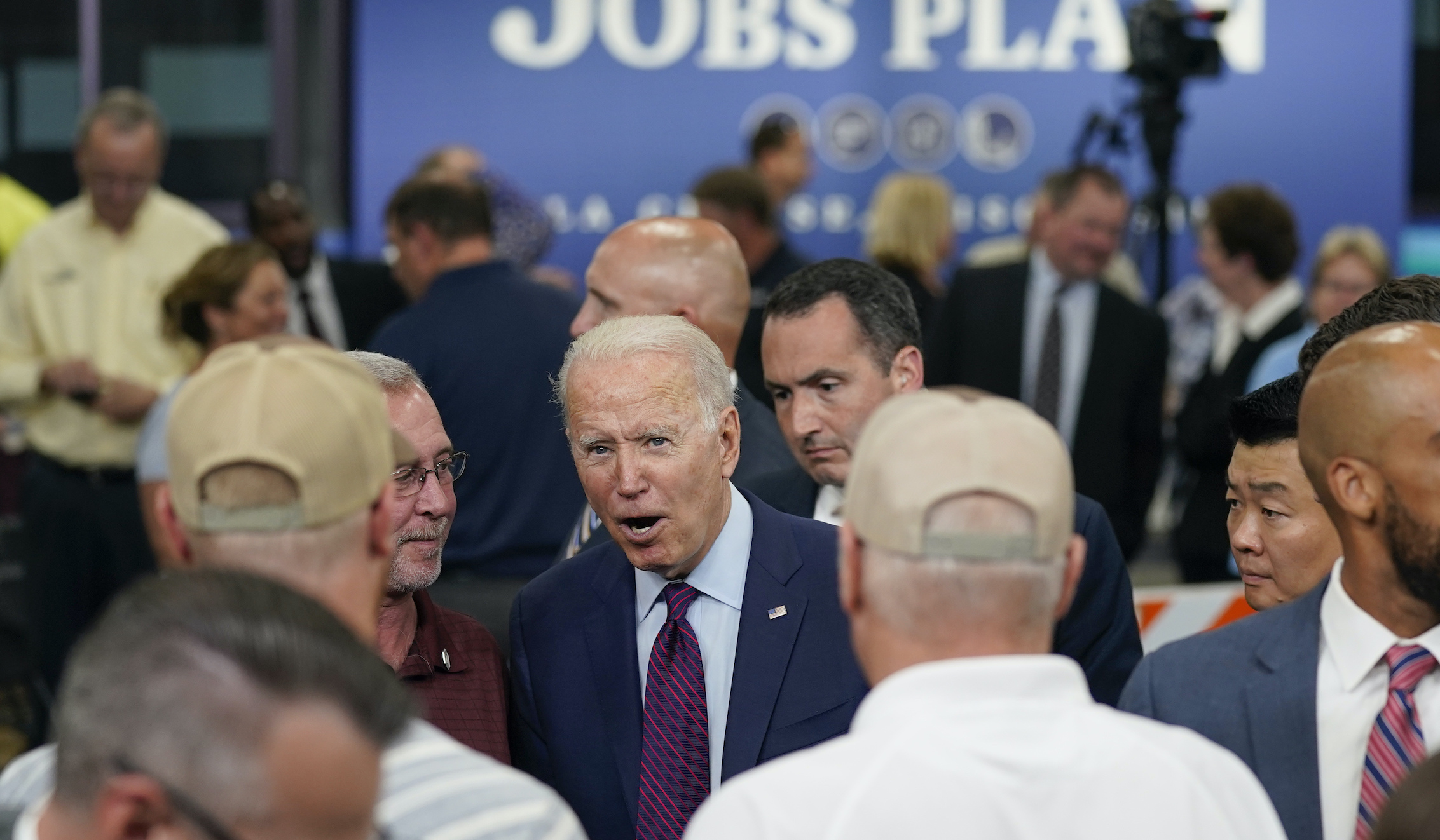 Biden opts against touting infrastructure deal in wildfire briefing