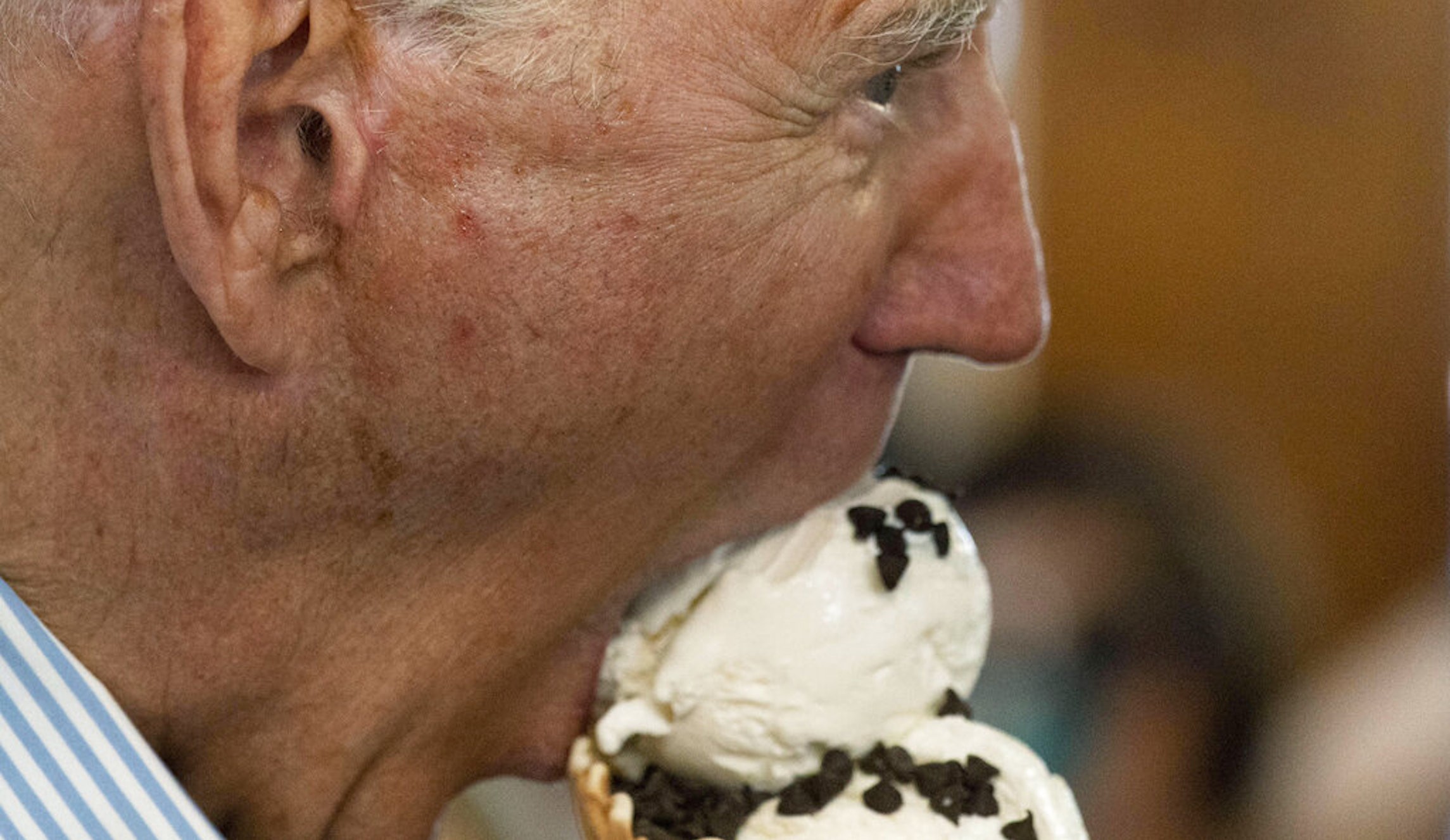 Brain freeze: Herschel Walker hands Biden an ice cream pass