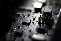 White House: Russia carried out cyberattacks against Ukrainian military and central banks