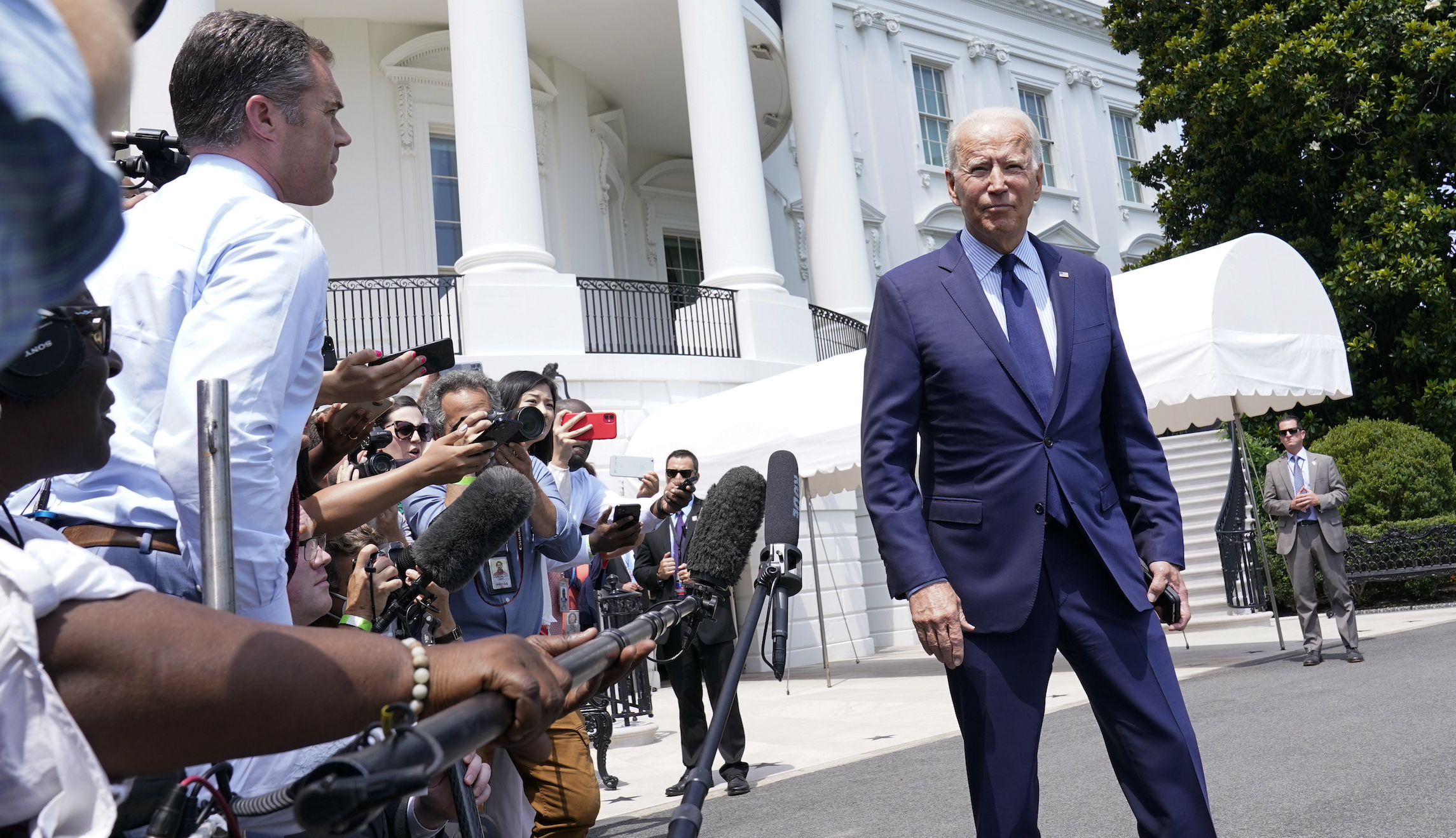 Do economists think ‘Bidenflation’ will last? Depends on who you ask