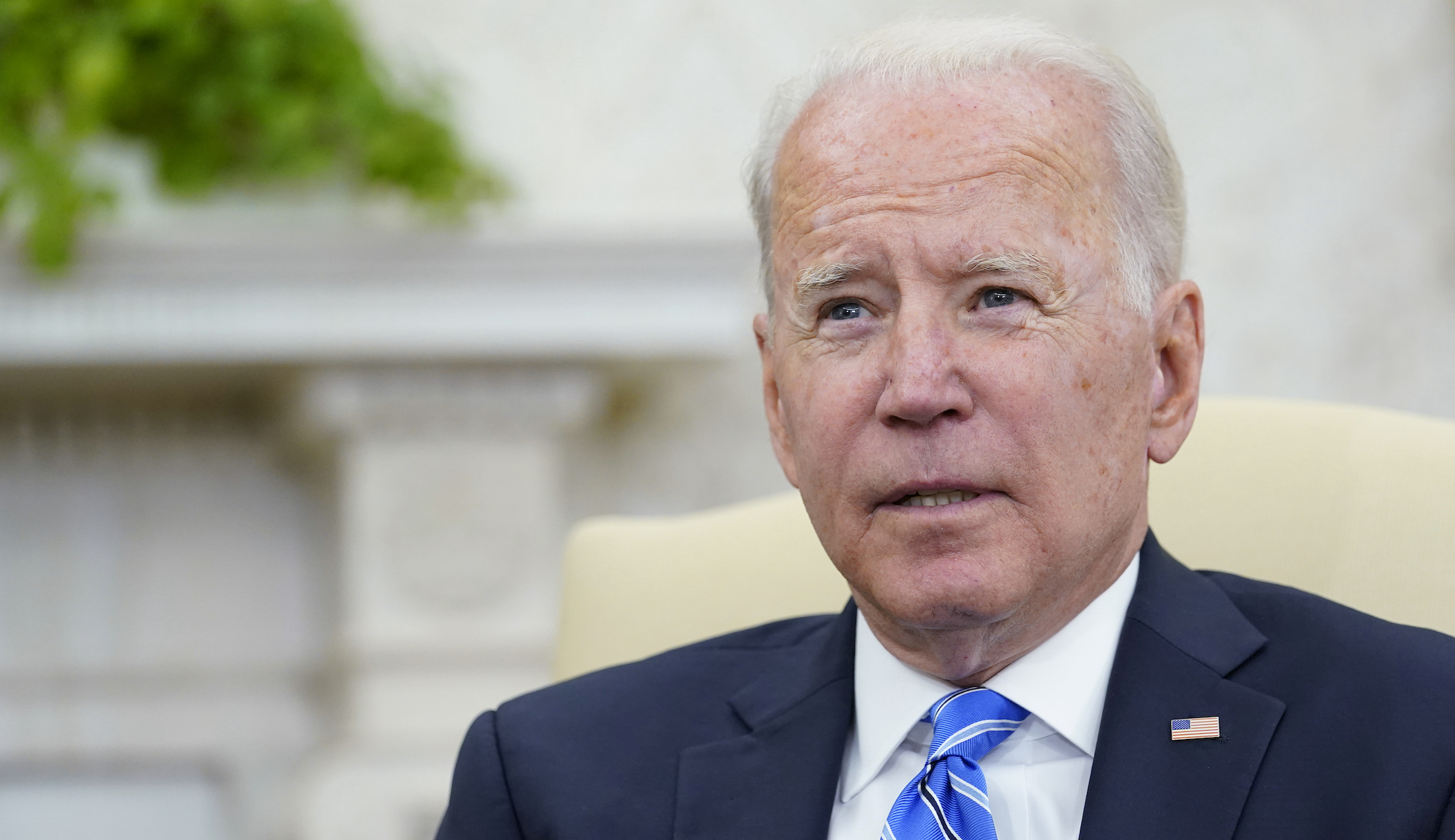 Biden suddenly finds himself on the defensive over the economy
