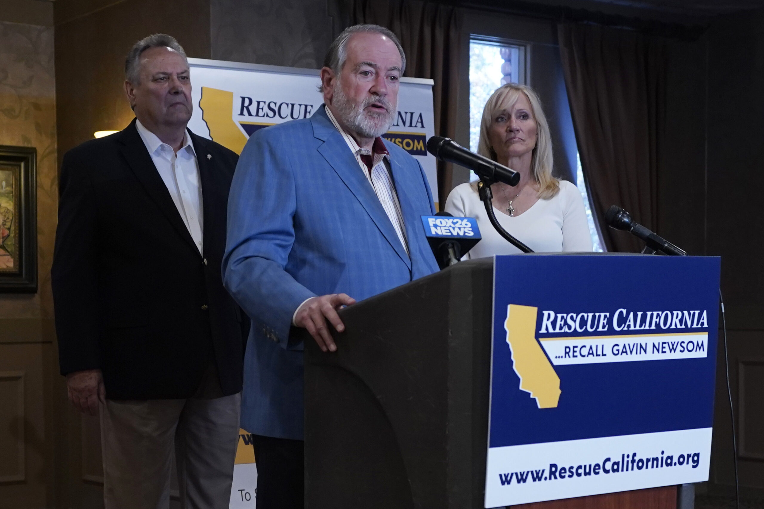 Impeaching Biden would be ‘political disaster’ for Republicans: Mike Huckabee
