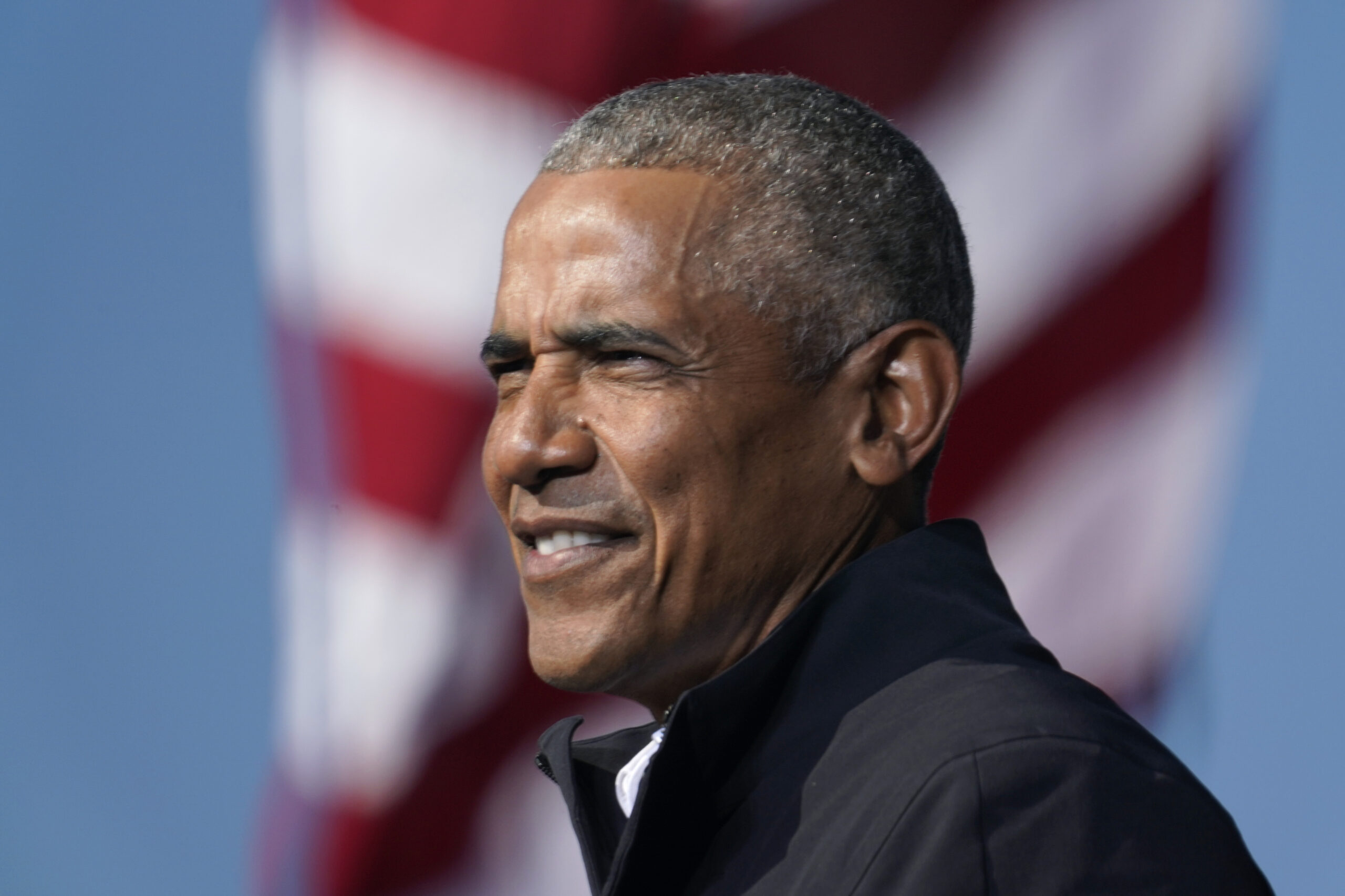 Obama seen dancing maskless at booze-filled birthday bash