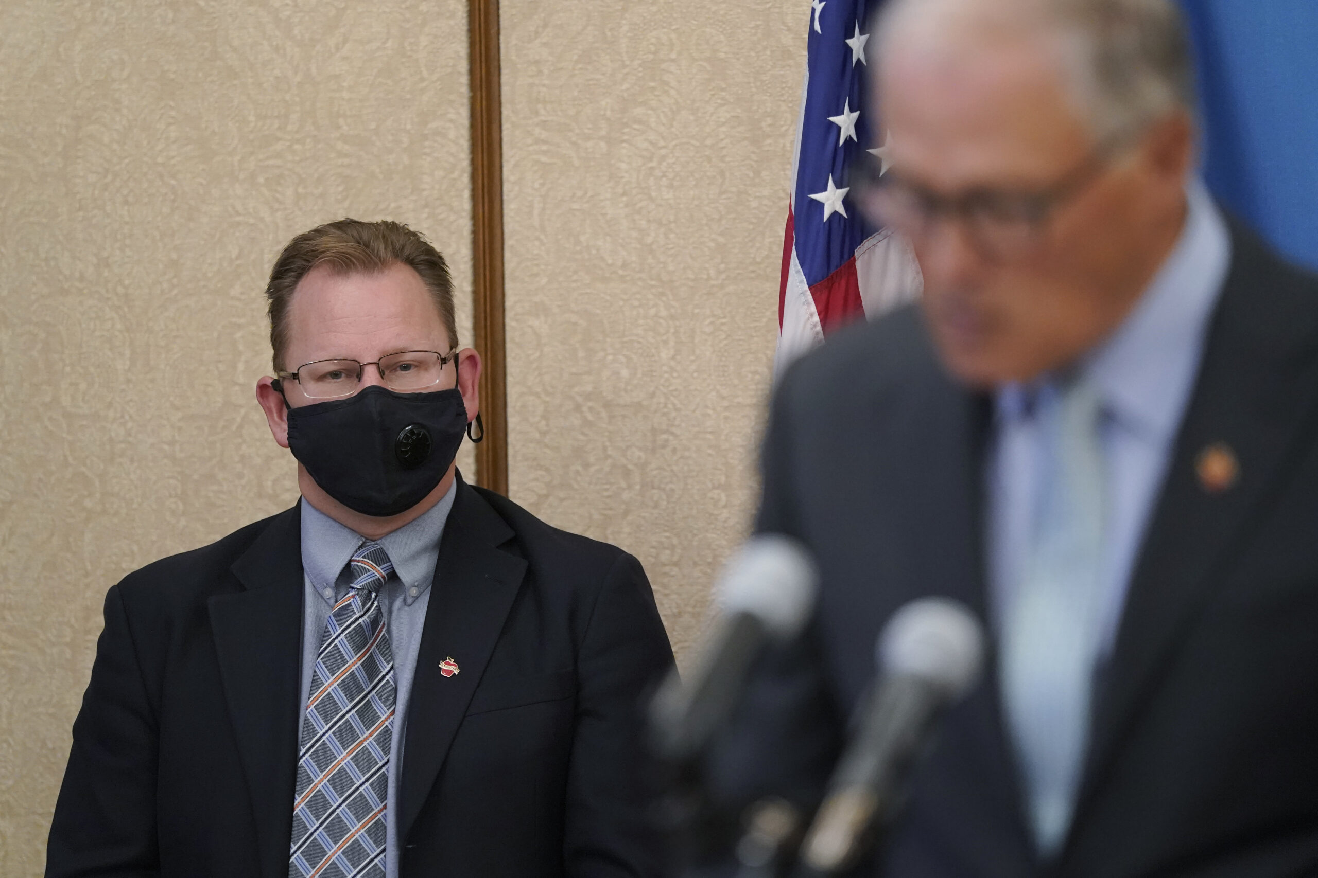 Masks will come off in March at Washington schools 
