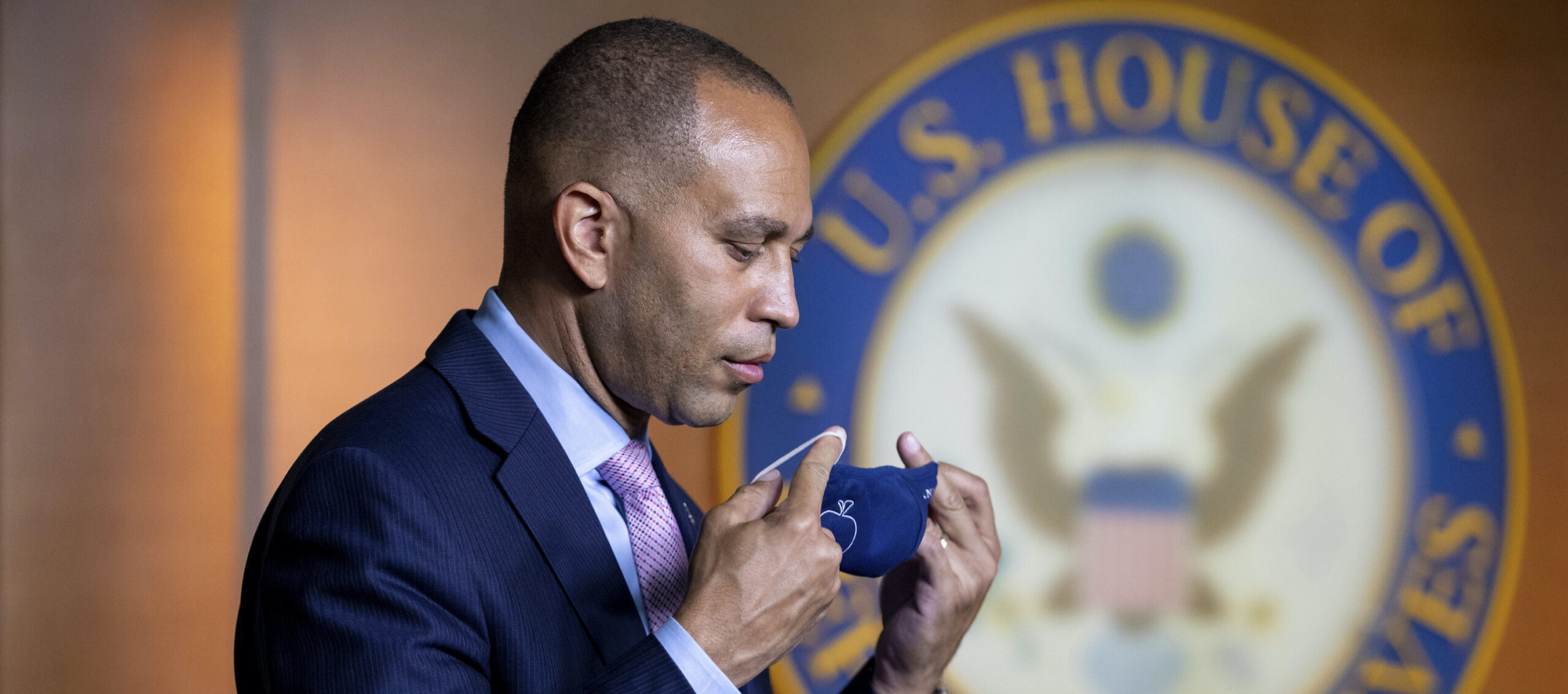 Democratic House leader says McCarthy has ‘no control,’ weighs punishment for another GOP lawmaker