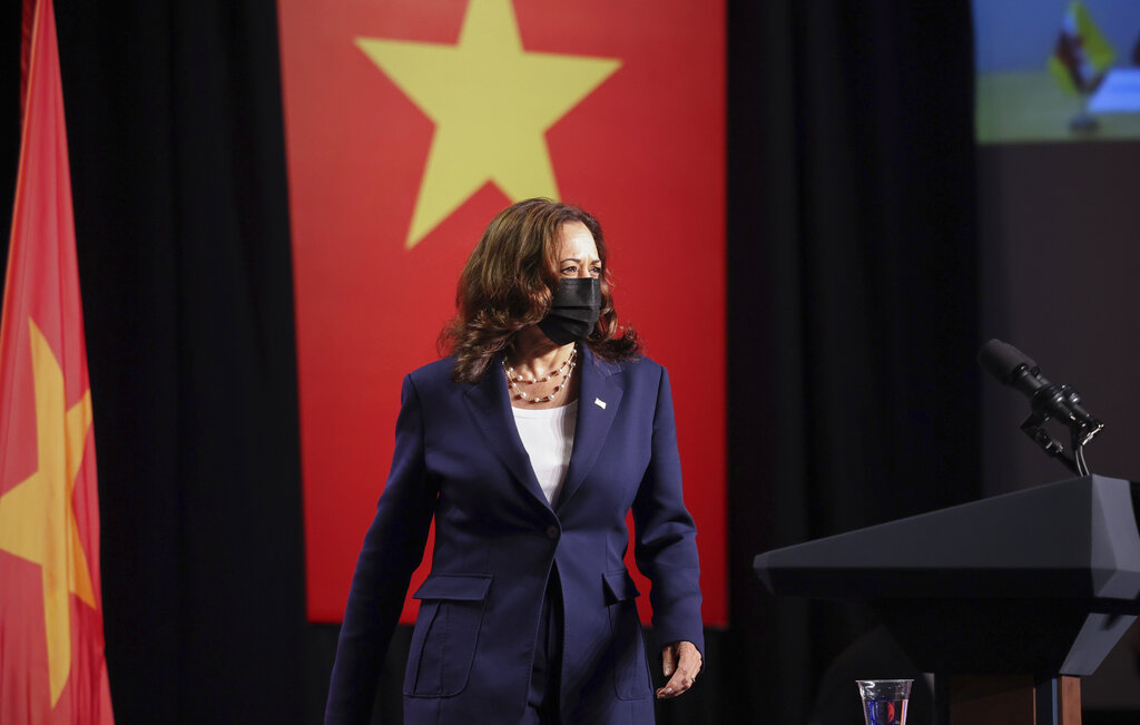 Harris risks seeming to be out of the loop while staying out of line of fire