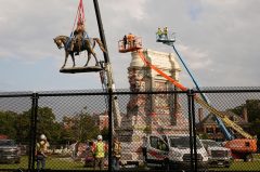 Robert E Lee statue removed in Virginia capital