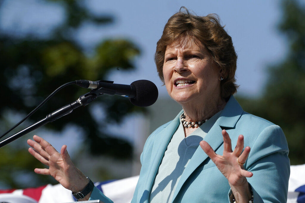 Democratic senator predicts ‘revolution’ if Roe v. Wade overturned
