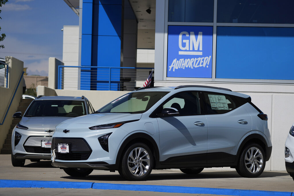 New law calls for New York to stop selling gas-powered new vehicles by 2035