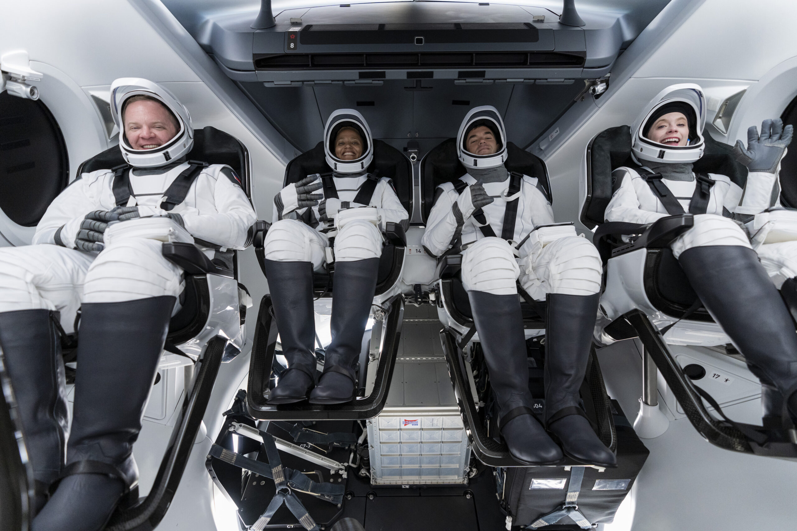 SpaceX set to launch first all-civilian crew into orbit