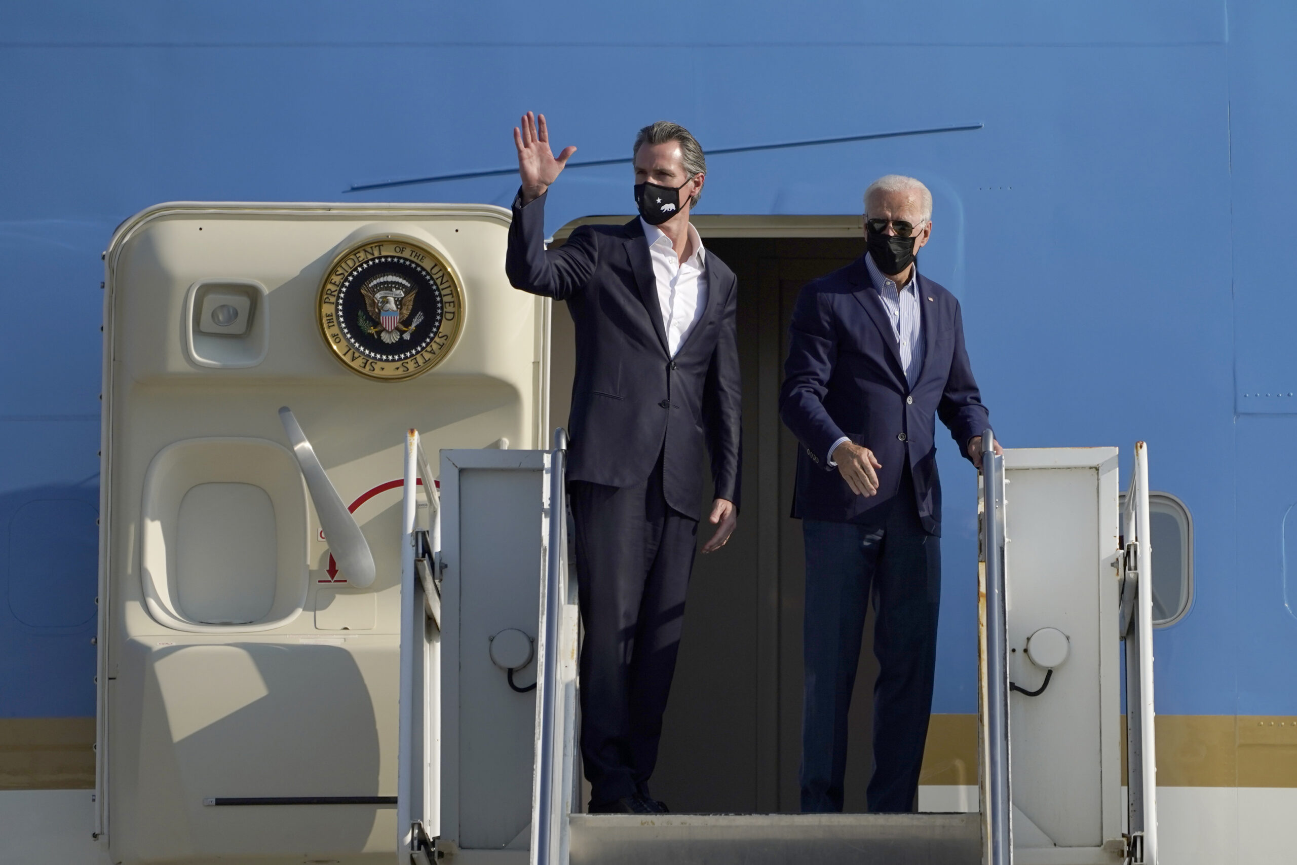 Biden to Newsom’s rescue? White House may need it to be the other way around