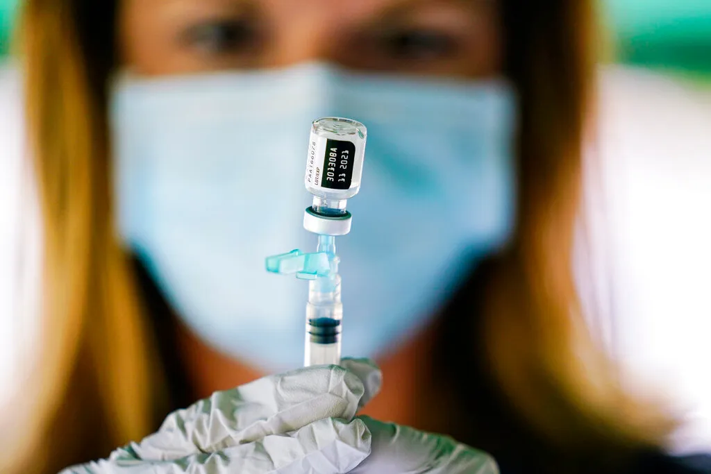 Biden’s sweeping vaccine mandate is not nearly as popular as he seems to think