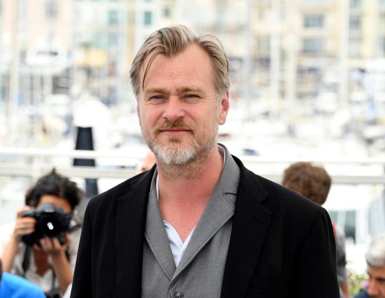 Christopher Nolan breaks with Warner Bros. to work with Universal Pictures on atomic bomb film