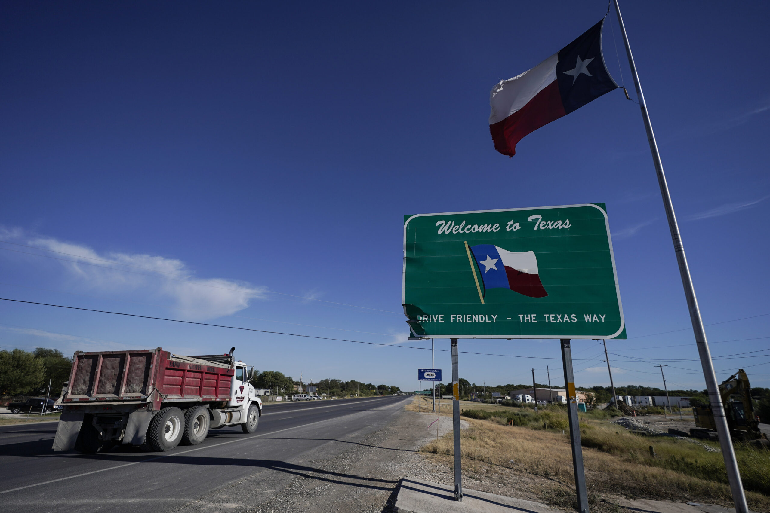 California billboards reference Uvalde shooting in warning against moving to Texas