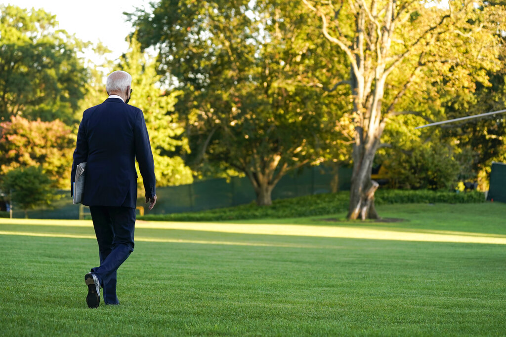 Pollster Zogby: Biden ‘is in trouble,’ a ‘D’ for the week