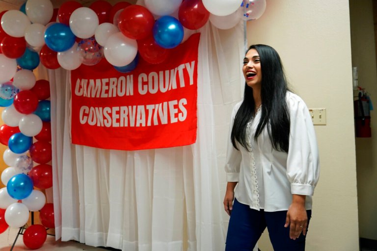 Texas poll: Democrats’ losses among Hispanics are only just beginning