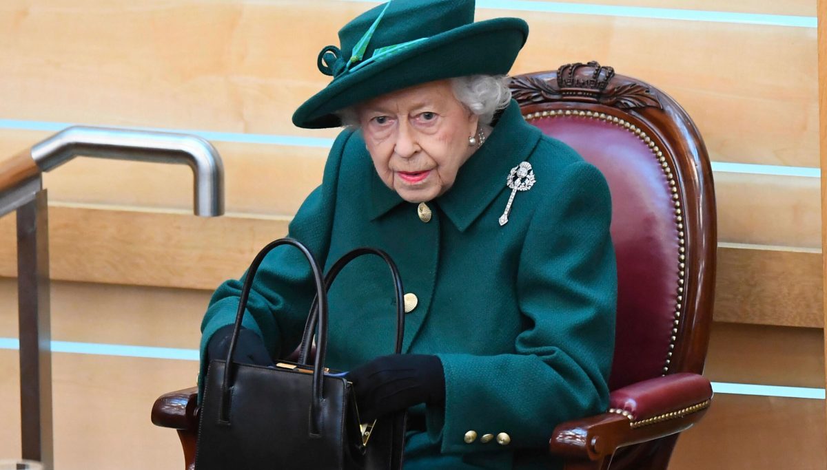 Queen Elizabeth II advised by doctors to take two-week break from official duties