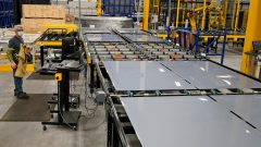 Tariff battle splits solar energy industry