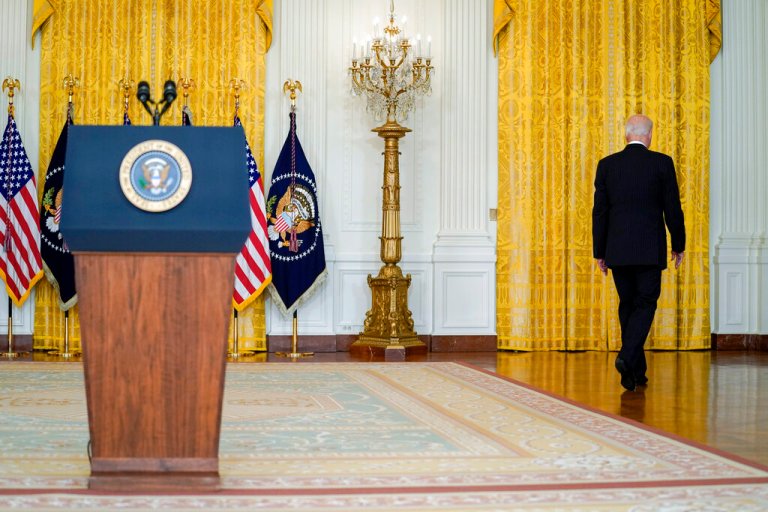 Biden down to 36%, ‘sinking like the Titanic’