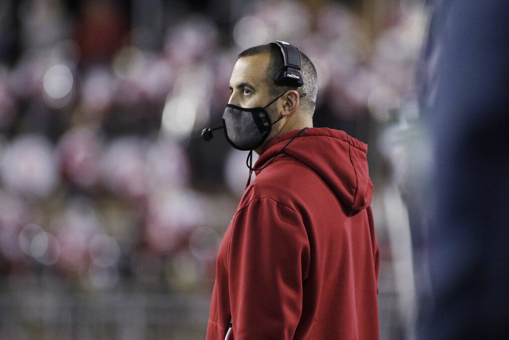 Washington State football coach fired after refusing COVID-19 vaccine