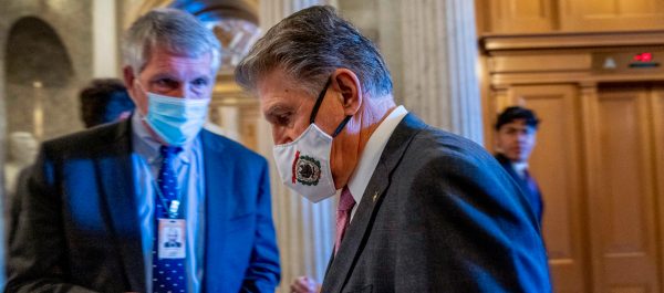 Manchin says Democrats could reach spending bill outline this week